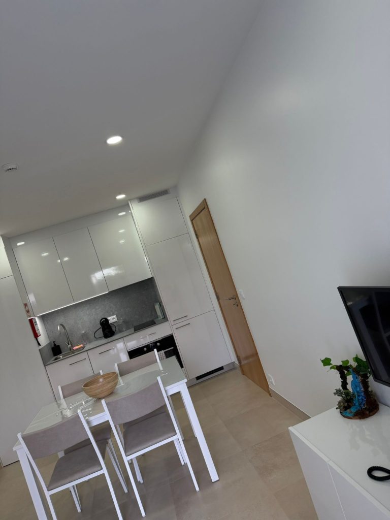 https://residenciasgradissimo.com/wp-content/uploads/2024/07/WhatsApp-Image-2026-05-04-at-19.53.13-3-768x1024.jpeg